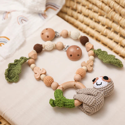 Baby Wooden Crochet Stroller Toys Hanging Rattle and Animal Mobiles