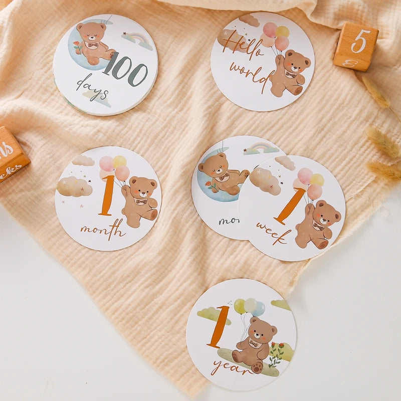 Newborn Milestone Cards Cartoon Bear Photography Props (0-12 Months)